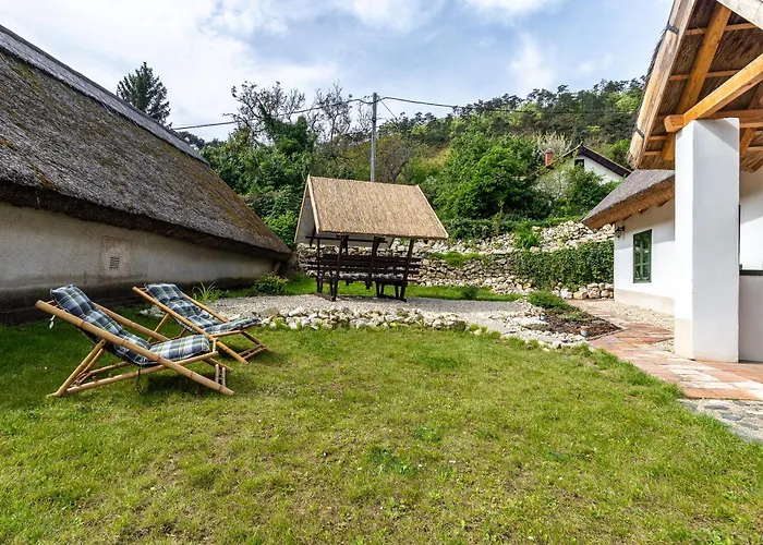 Klementina's - Happy Appartement Nemesvita